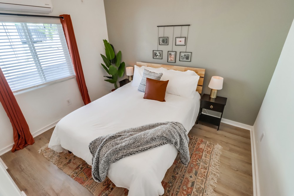 Virtual tour photo 23 of 32 for 2658 E St