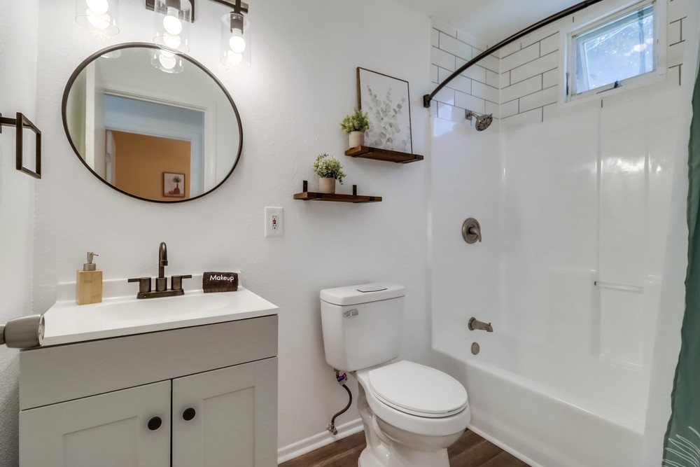 Virtual tour photo 28 of 32 for 2658 E St