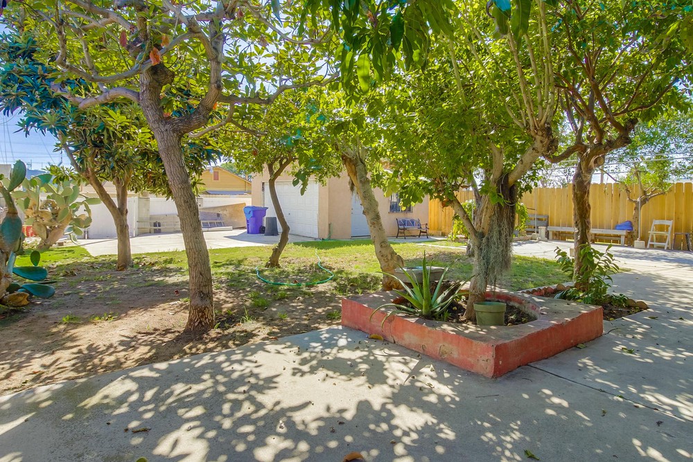 Virtual tour photo 40 of 46 for 2661 Newton Ave