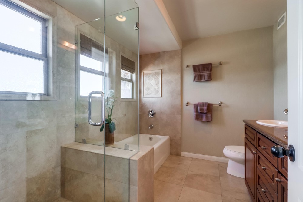 Virtual tour photo 38 of 62 for 2662 Bayside Walk