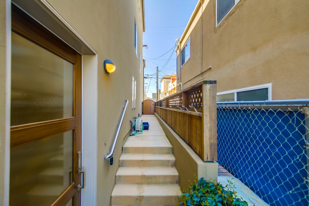 Virtual tour photo 13 of 72 for 2662 Bayside Walk