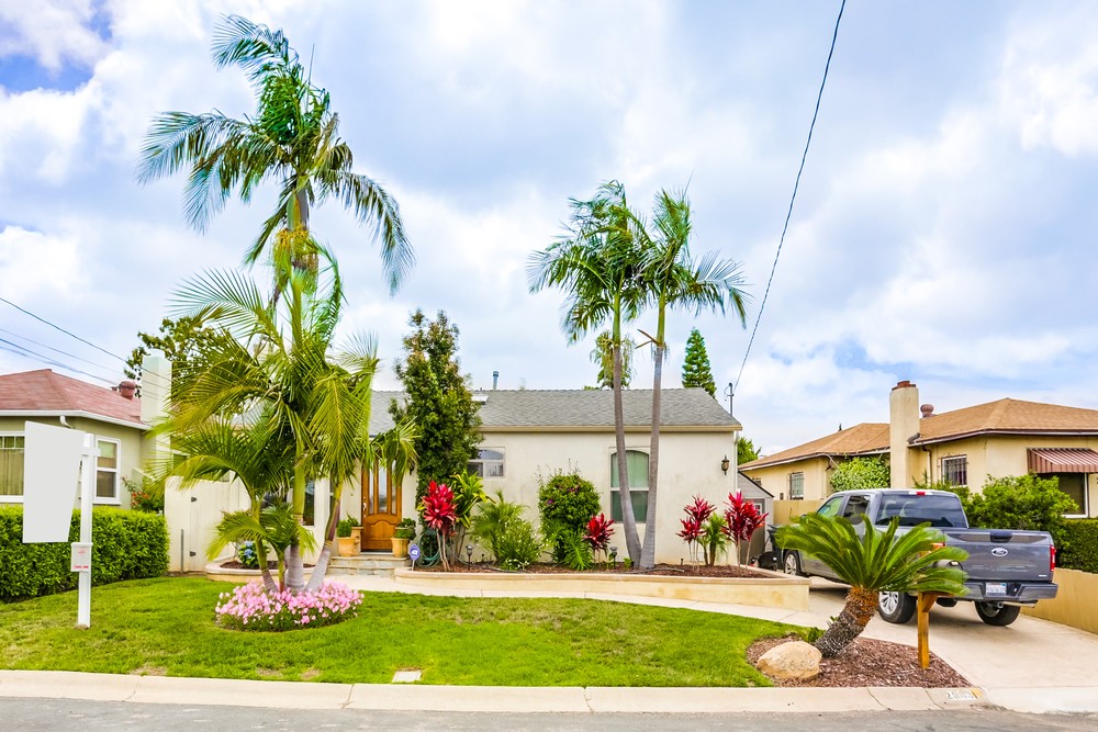 Virtual tour photo 1 of 46 for 2663 Covington Rd