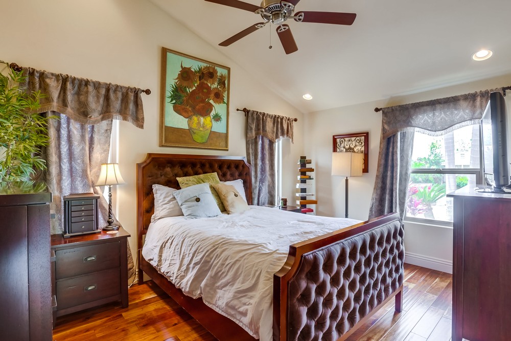 Virtual tour photo 25 of 46 for 2663 Covington Rd