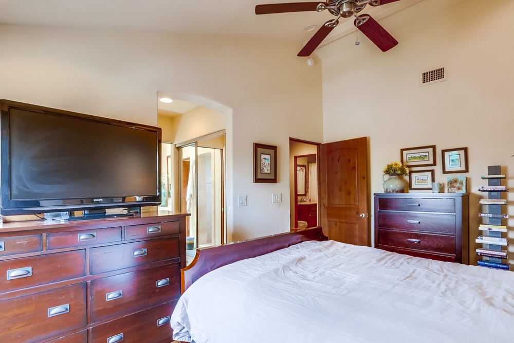 Virtual tour photo 26 of 46 for 2663 Covington Rd