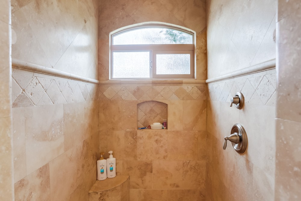 Virtual tour photo 29 of 46 for 2663 Covington Rd