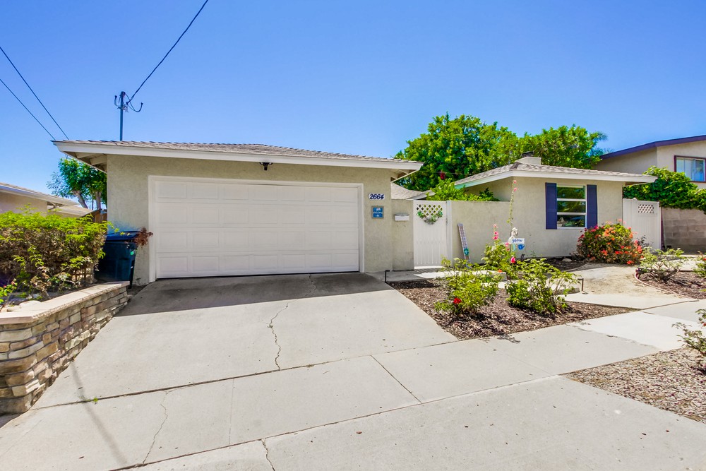 Virtual tour photo 4 of 64 for 2664 Meadow Lark Dr