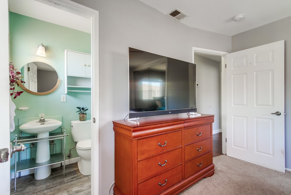 Virtual tour photo 39 of 64 for 2664 Meadow Lark Dr