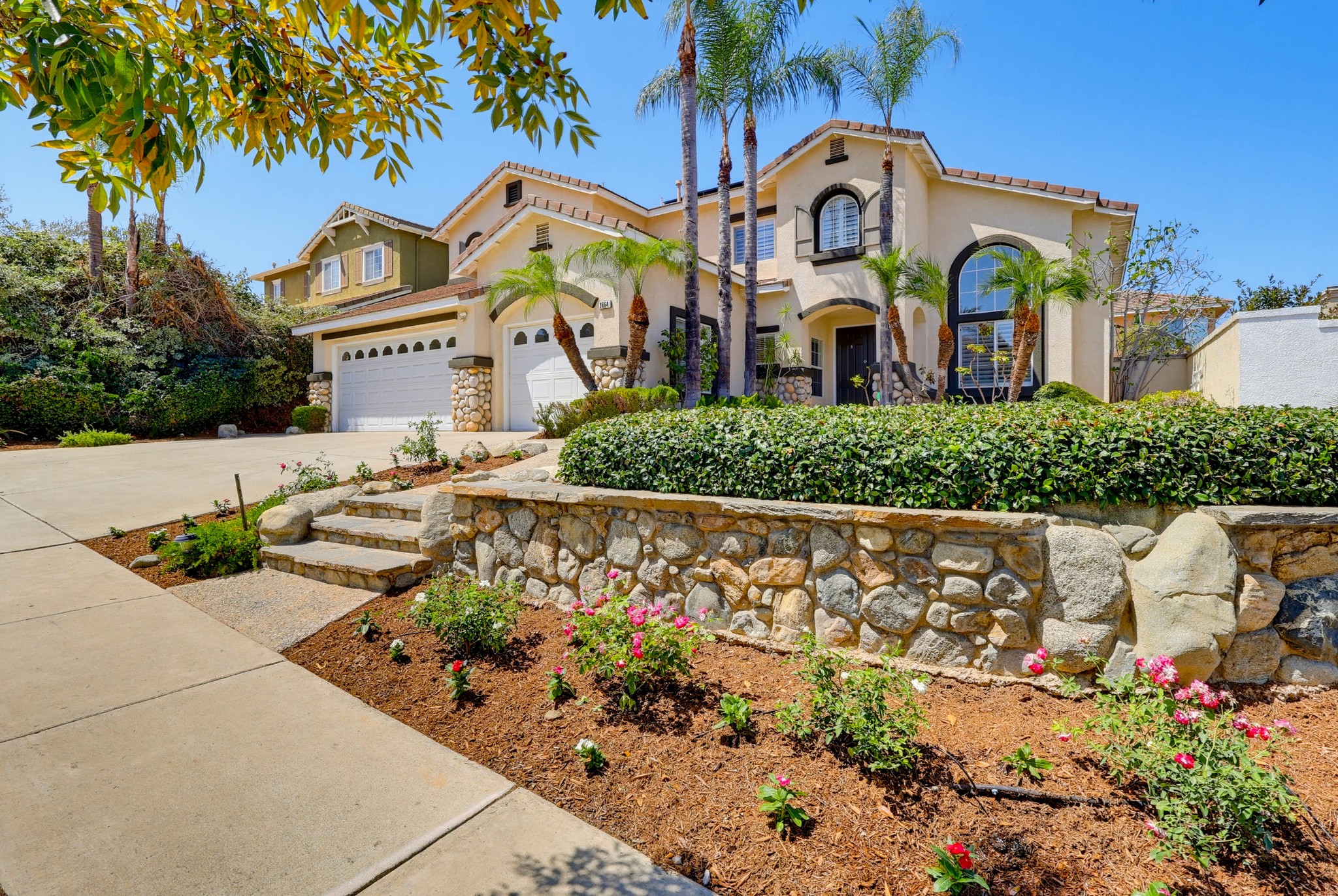 Virtual tour photo 5 of 140 for 2664 Scenic Crest Ln