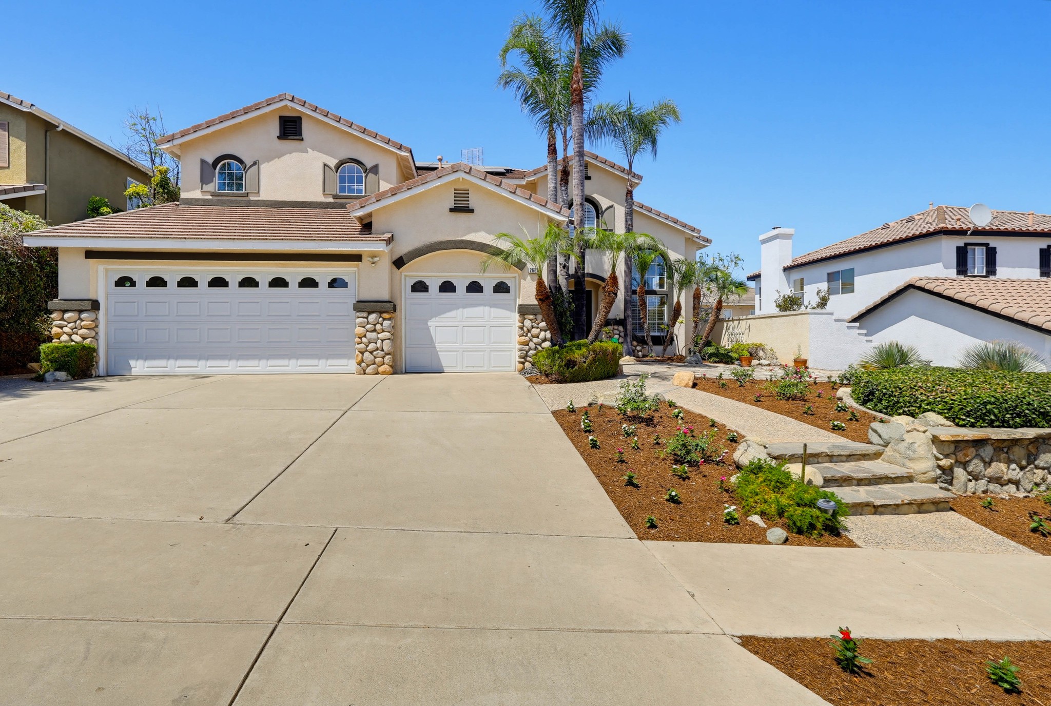 Virtual tour photo 6 of 140 for 2664 Scenic Crest Ln