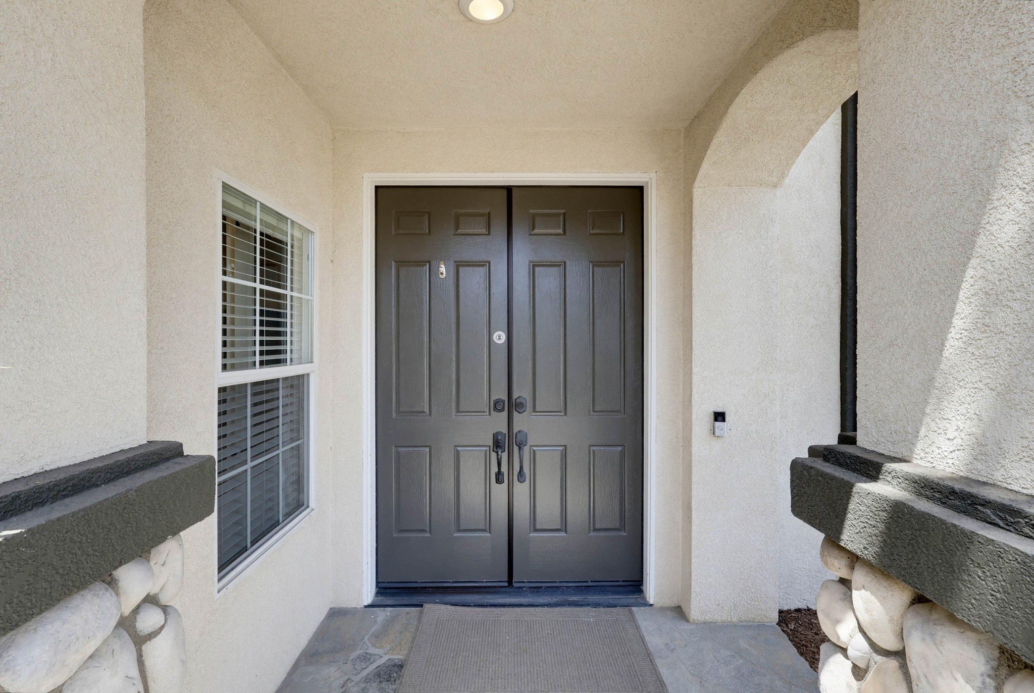 Virtual tour photo 10 of 140 for 2664 Scenic Crest Ln