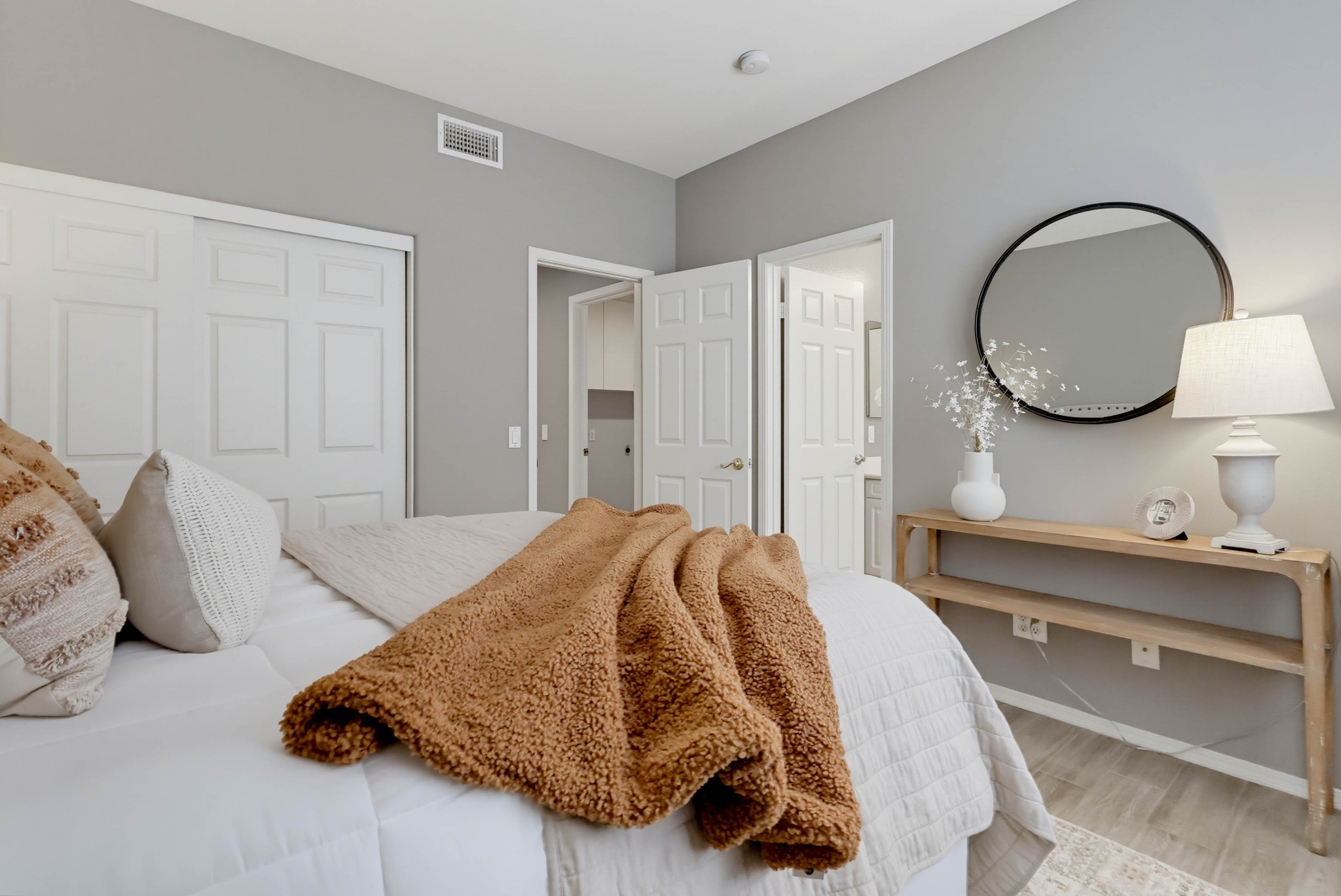 Virtual tour photo 63 of 140 for 2664 Scenic Crest Ln