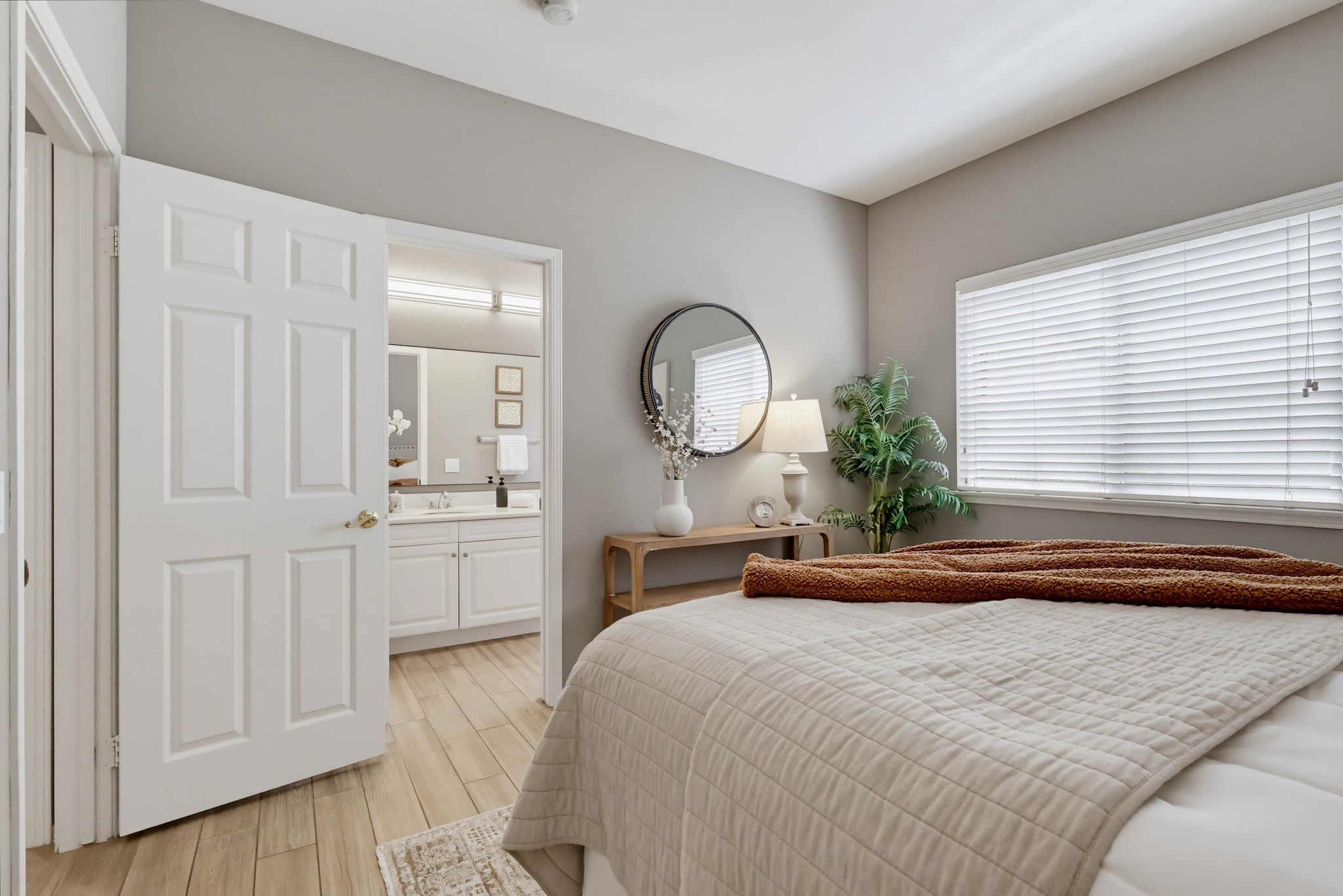Virtual tour photo 64 of 140 for 2664 Scenic Crest Ln