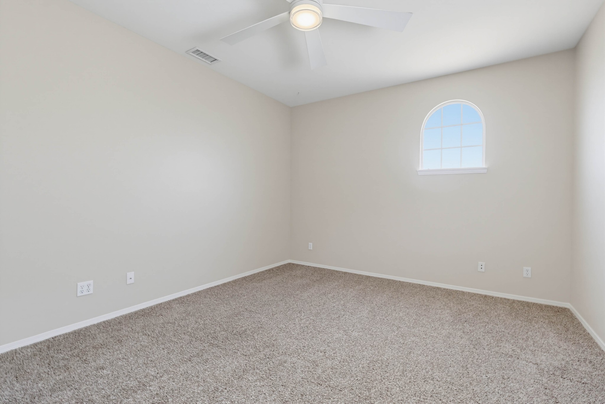 Virtual tour photo 99 of 140 for 2664 Scenic Crest Ln