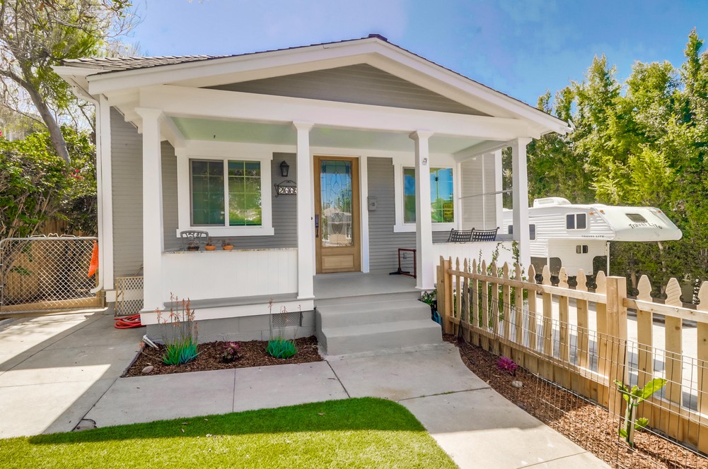 Virtual tour photo 4 of 74 for 2665 C St #69