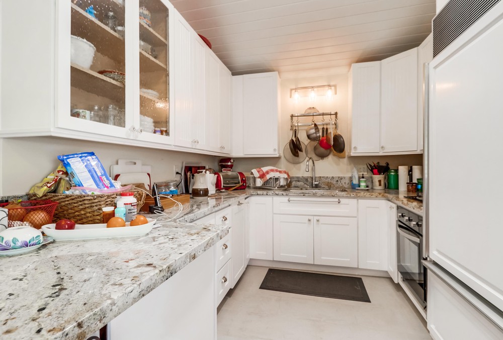 Virtual tour photo 10 of 74 for 2665 C St #69