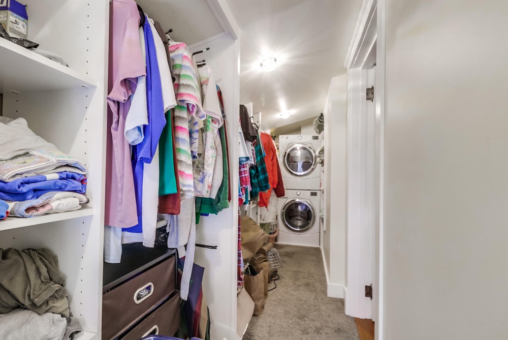 Virtual tour photo 17 of 74 for 2665 C St #69