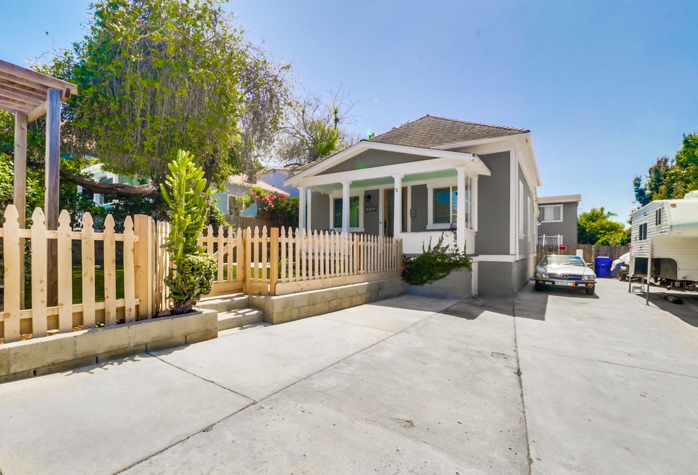 Virtual tour photo 22 of 74 for 2665 C St #69