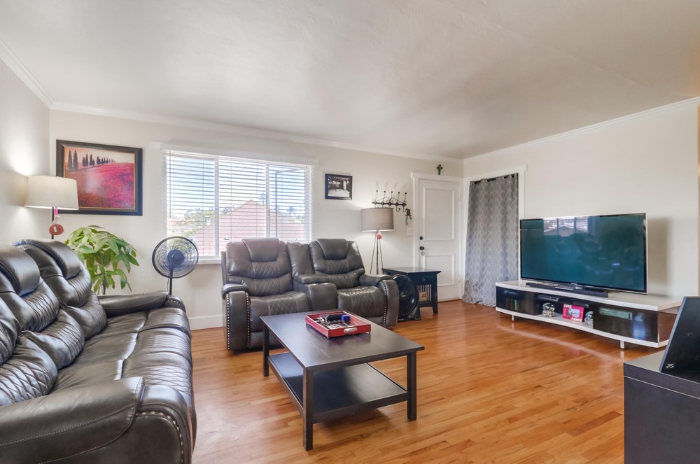 Virtual tour photo 34 of 74 for 2665 C St #69
