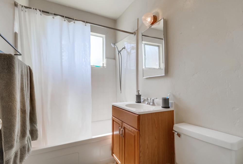Virtual tour photo 64 of 74 for 2665 C St #69