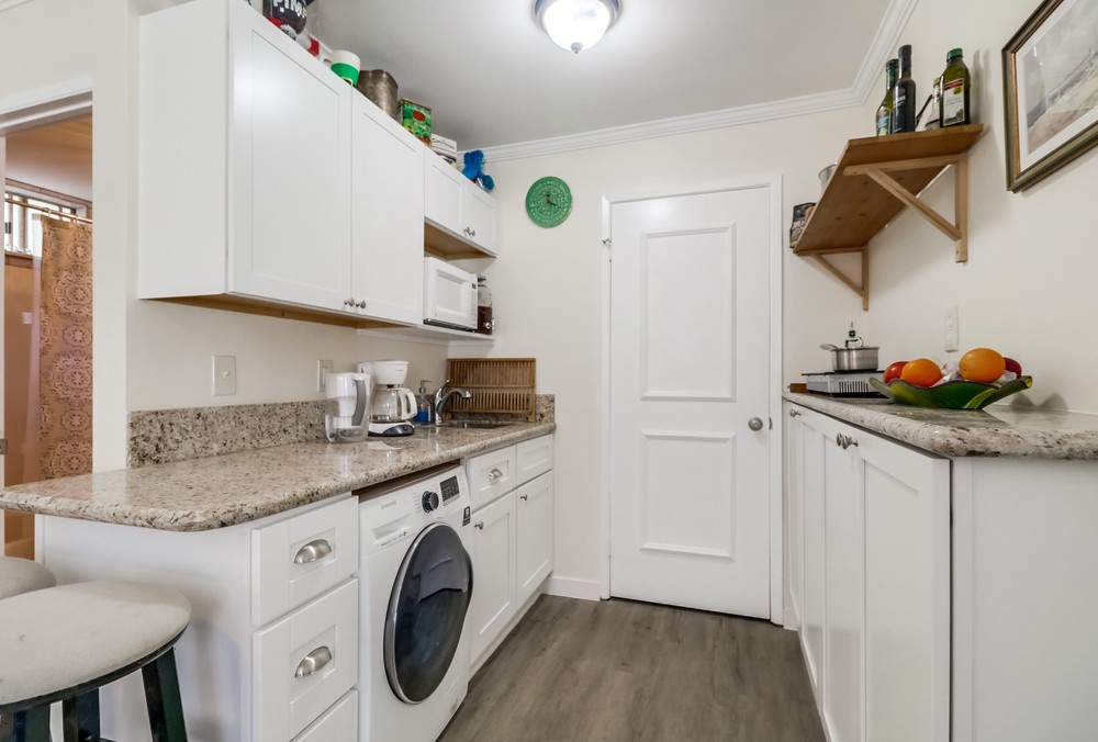 Virtual tour photo 68 of 74 for 2665 C St #69