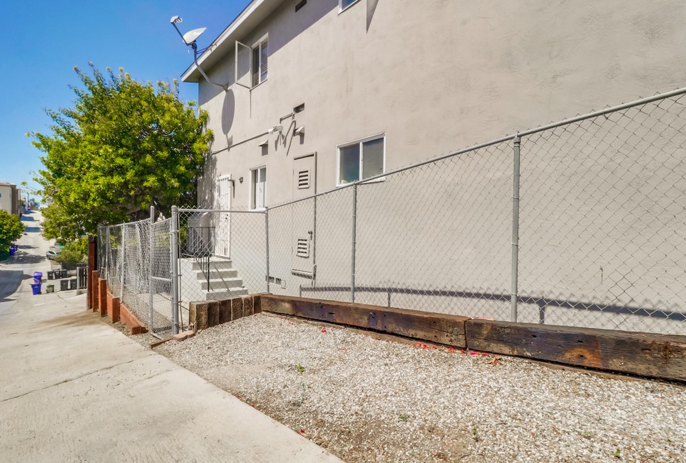Virtual tour photo 73 of 74 for 2665 C St #69
