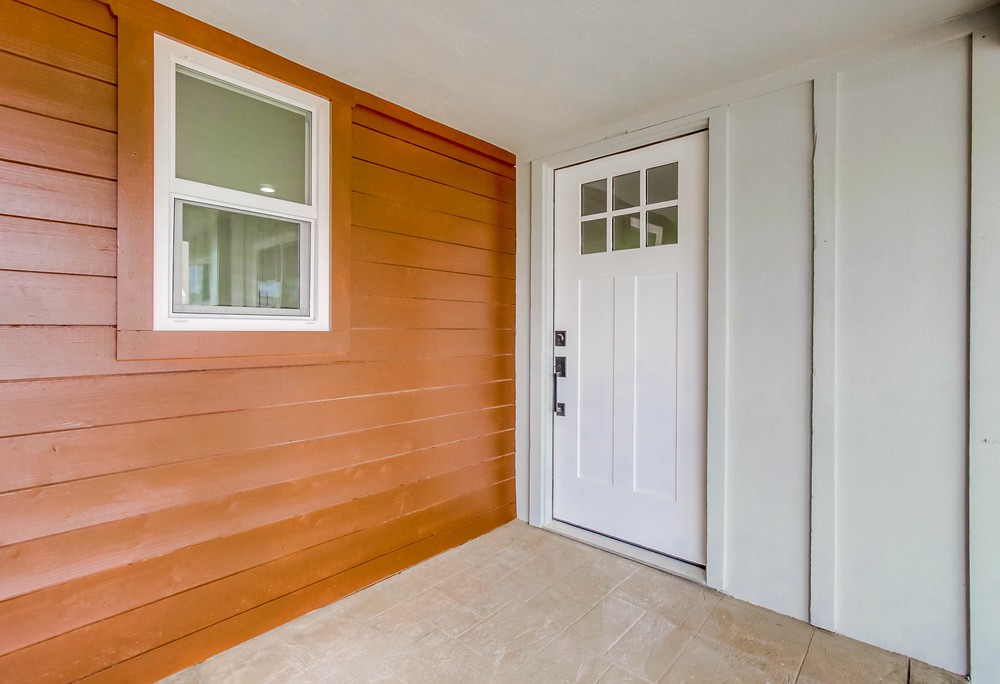 Virtual tour photo 5 of 44 for 2665 Lange Ave