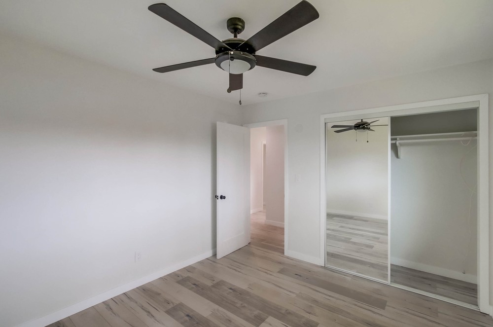 Virtual tour photo 34 of 44 for 2665 Lange Ave