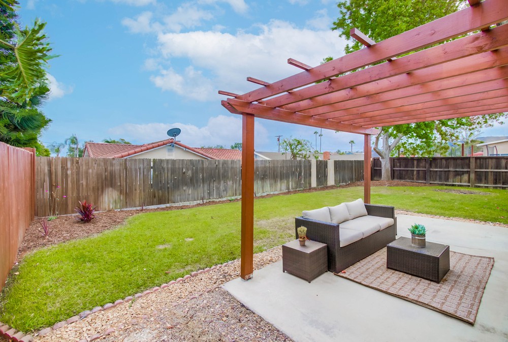 Virtual tour photo 42 of 44 for 2665 Lange Ave