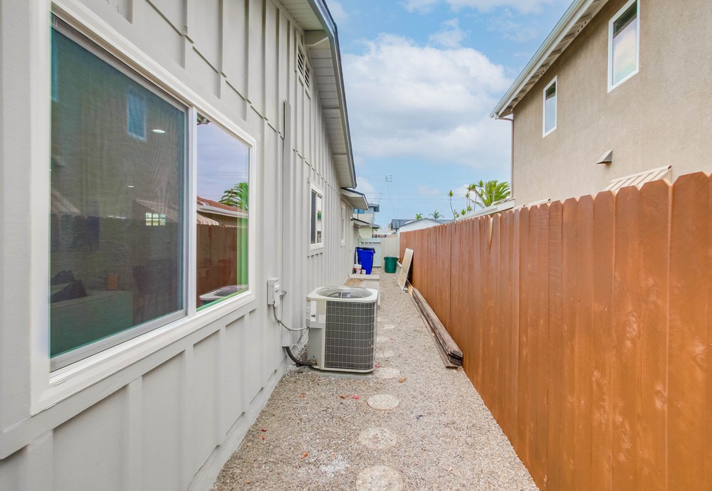 Virtual tour photo 43 of 44 for 2665 Lange Ave