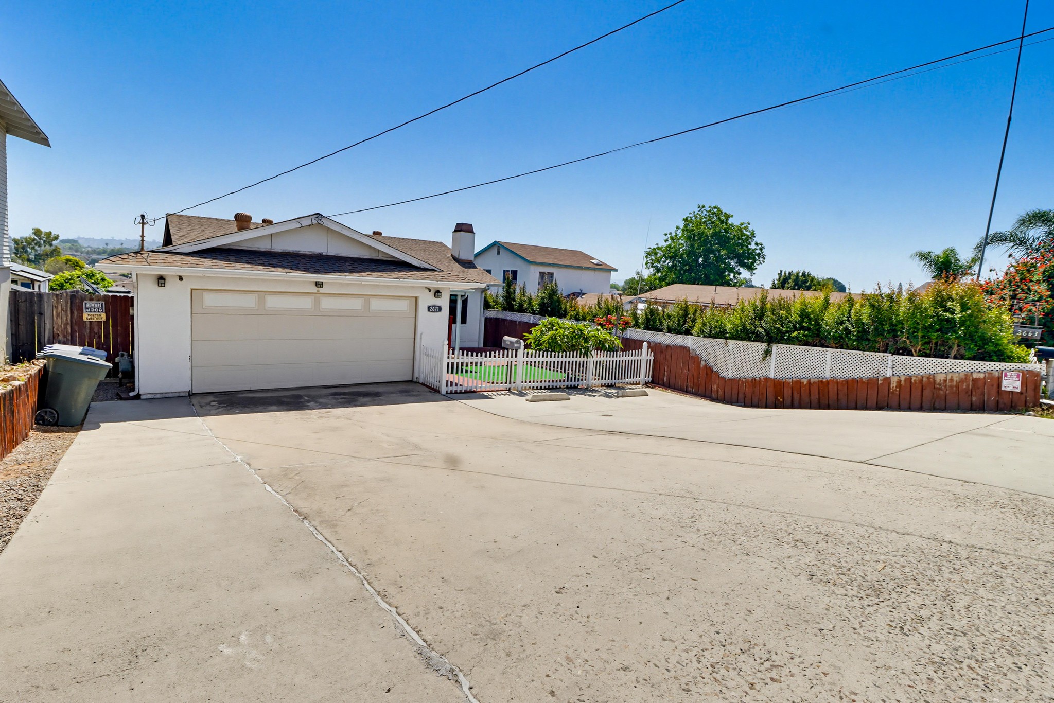 Virtual tour photo 4 of 46 for 2671 Buena Vista Ave