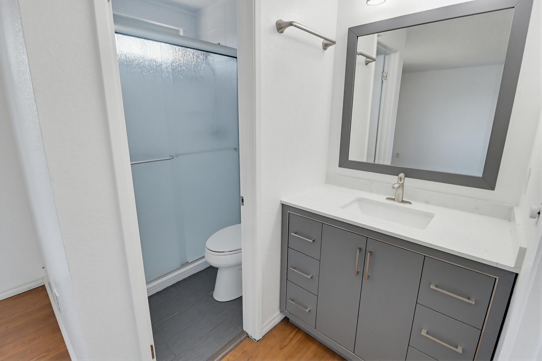 Virtual tour photo 32 of 46 for 2671 Buena Vista Ave