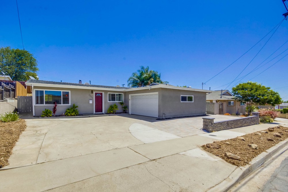 Virtual tour photo 3 of 41 for 2671 Pheasant Dr