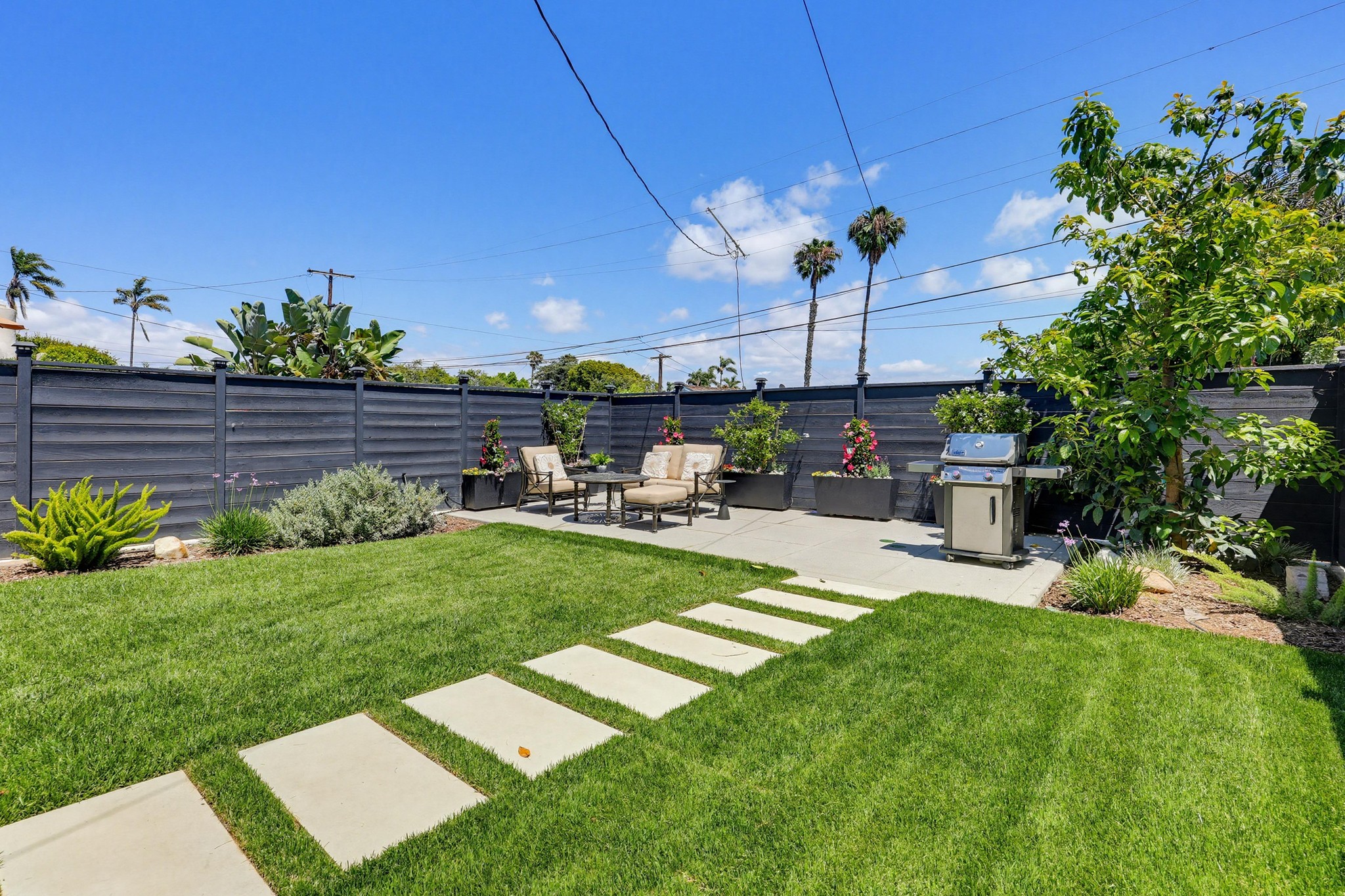 Virtual tour photo 1 of 36 for 2677 Jonquil Dr