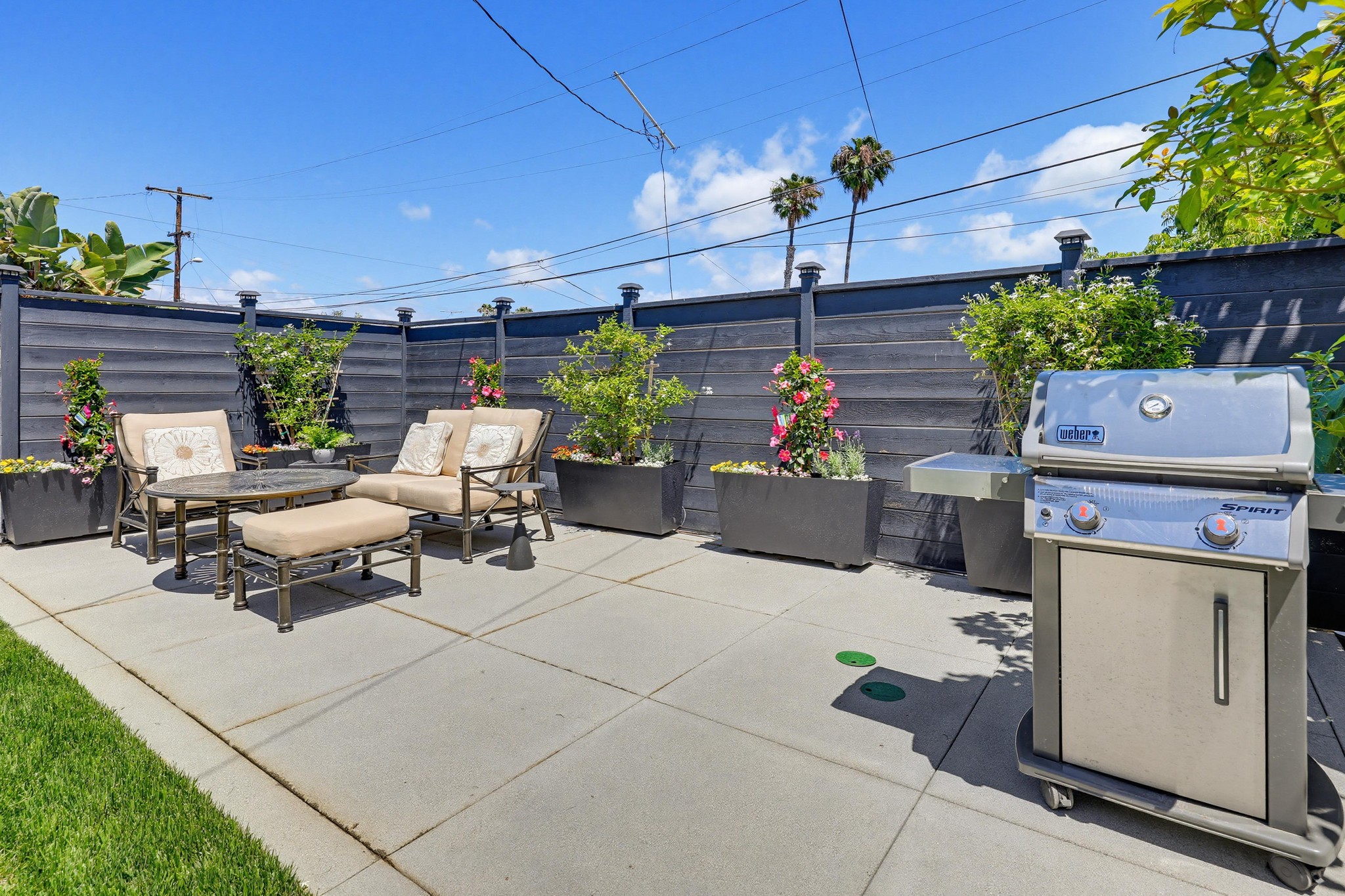 Virtual tour photo 8 of 36 for 2677 Jonquil Dr