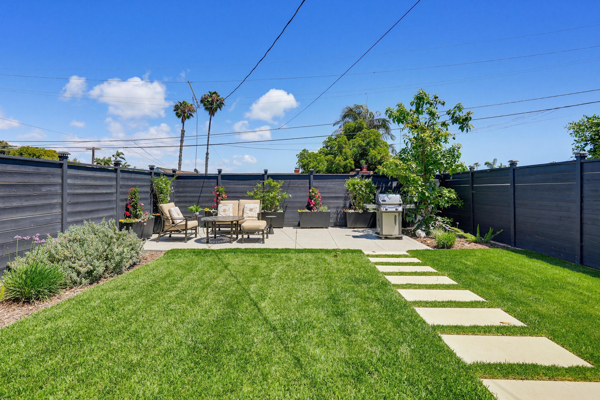 Virtual tour photo 13 of 36 for 2677 Jonquil Dr