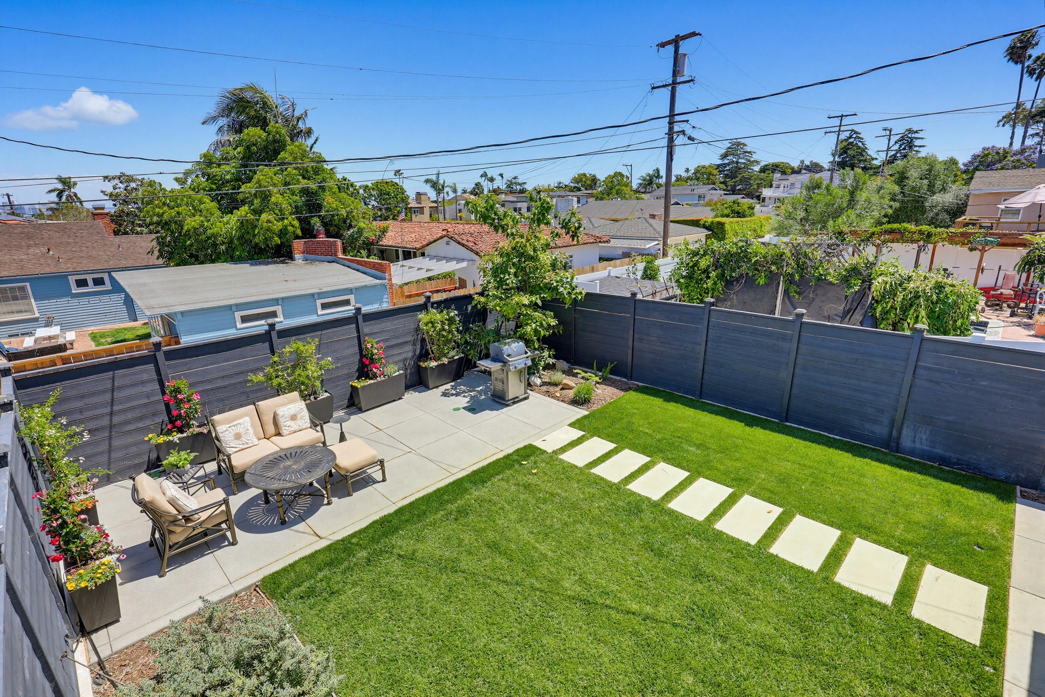 Virtual tour photo 16 of 36 for 2677 Jonquil Dr