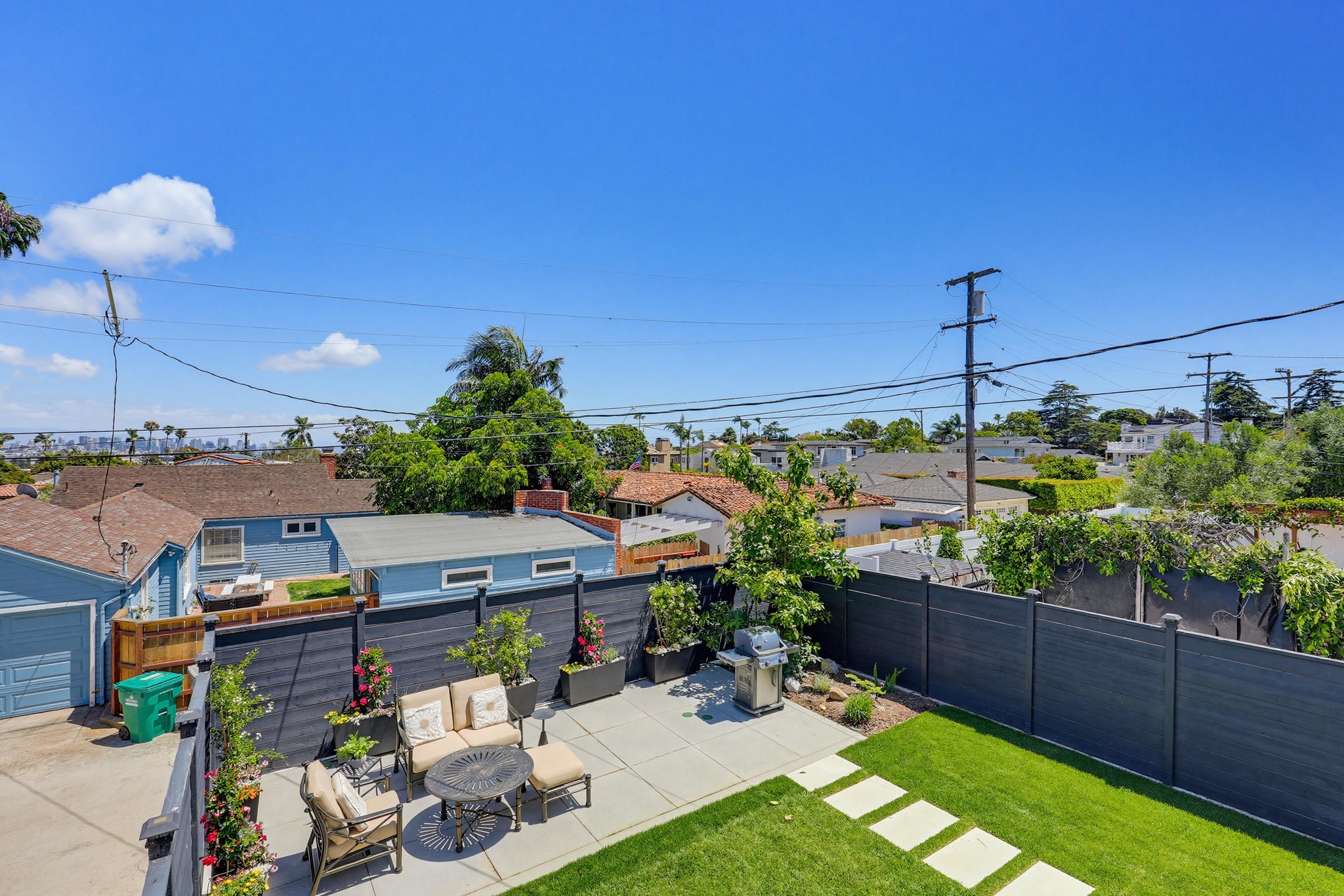 Virtual tour photo 17 of 36 for 2677 Jonquil Dr