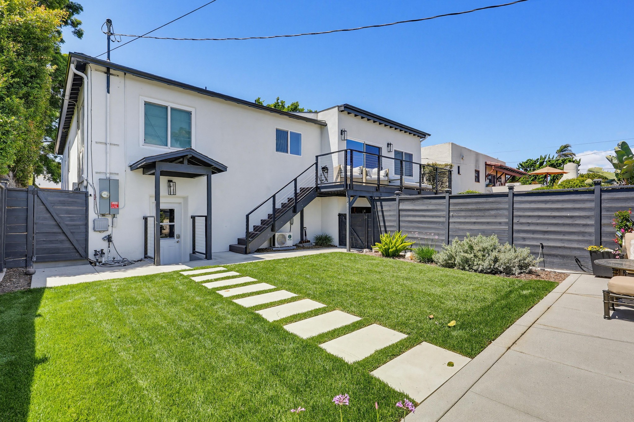 Virtual tour photo 26 of 36 for 2677 Jonquil Dr