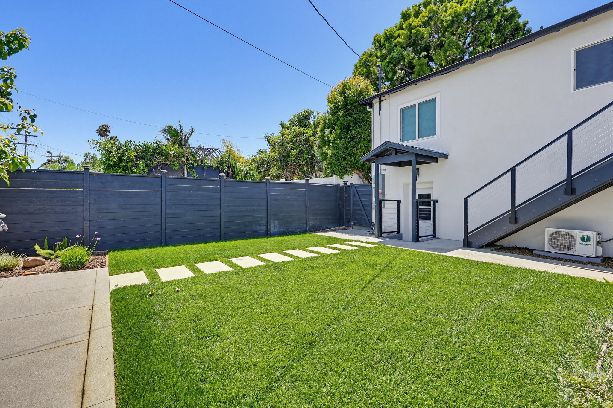 Virtual tour photo 32 of 36 for 2677 Jonquil Dr