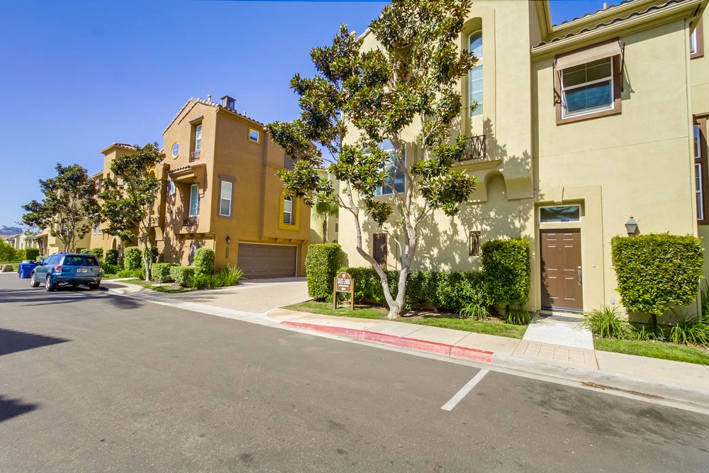 Virtual tour photo 3 of 37 for 2680 Villas Way