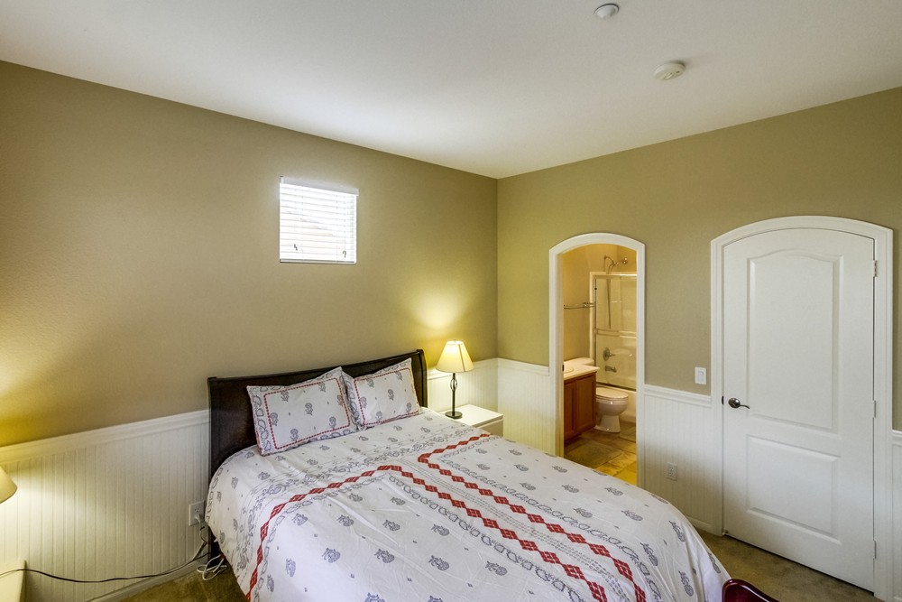 Virtual tour photo 28 of 37 for 2680 Villas Way