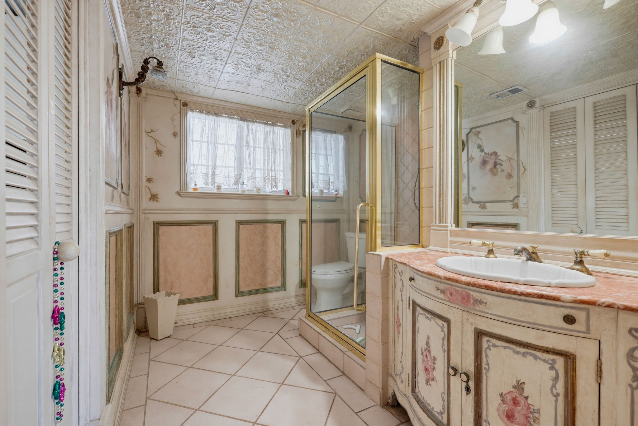 Virtual tour photo 37 of 56 for 2681 Channing Way