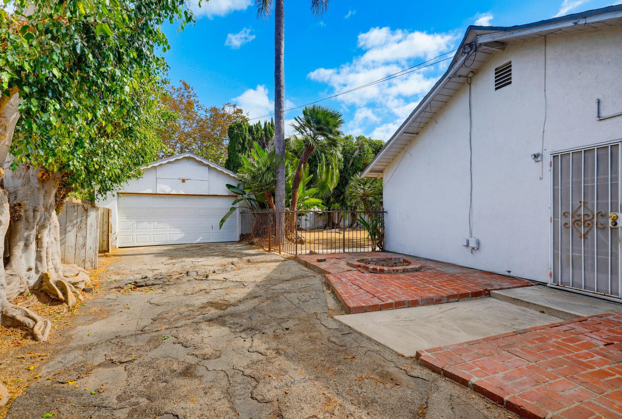 Virtual tour photo 41 of 56 for 2681 Channing Way