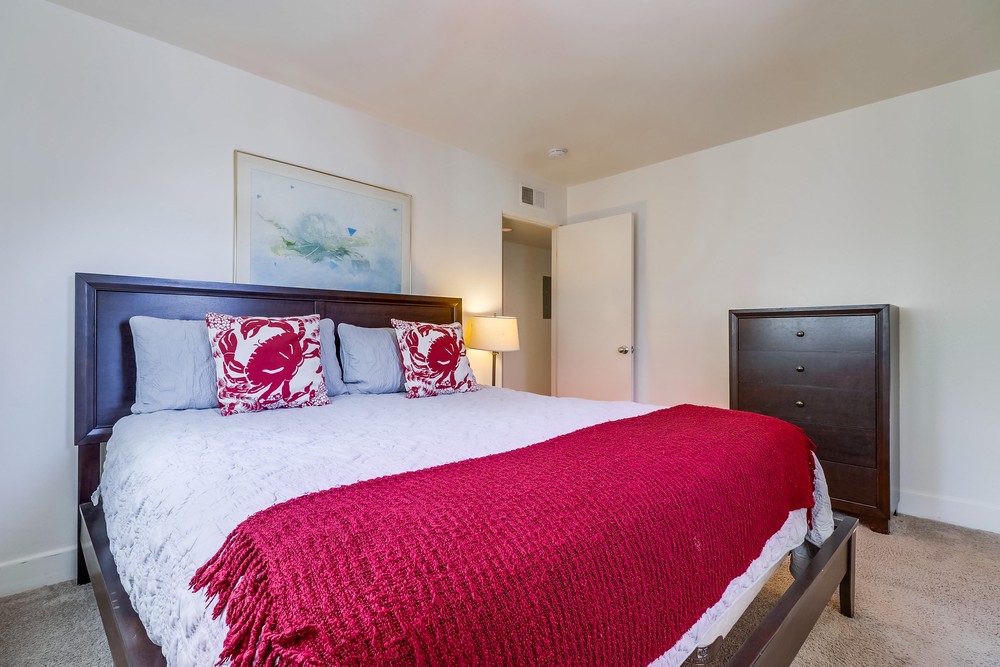 Virtual tour photo 36 of 43 for 2687 Ocean Front Walk