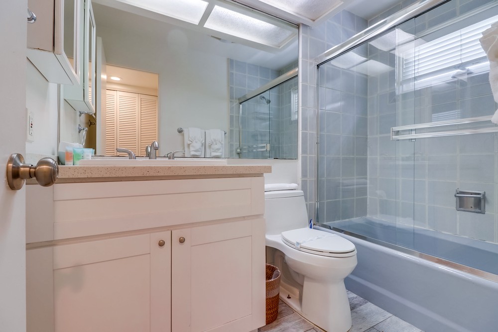 Virtual tour photo 42 of 43 for 2687 Ocean Front Walk