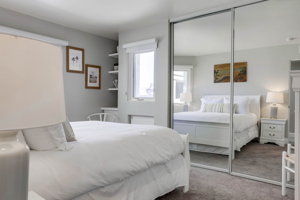 Virtual tour photo 29 of 40 for 2687 Ocean Front Walk