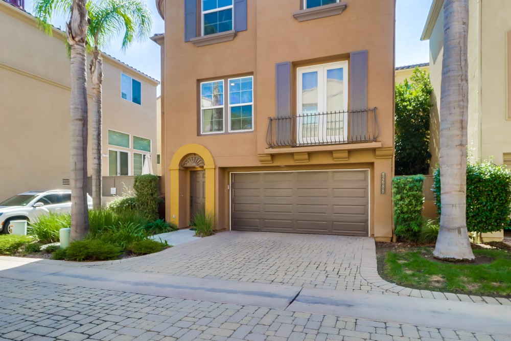 Virtual tour photo 5 of 36 for 2688 Villas Way