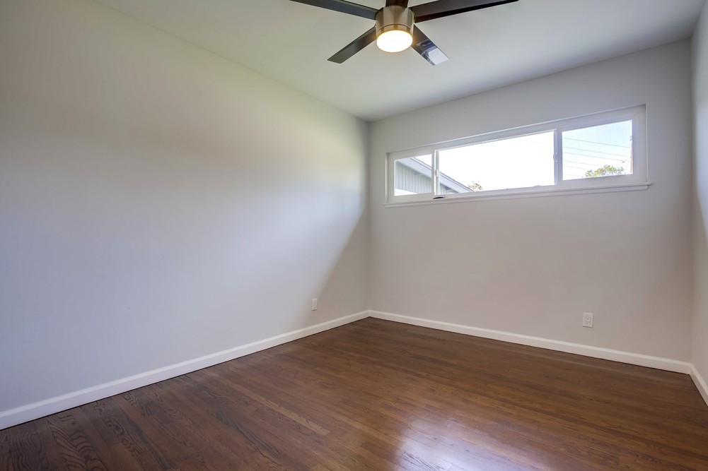 Virtual tour photo 37 of 50 for 2690 Greyling Dr