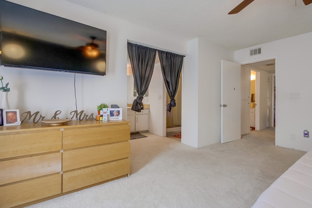 Virtual tour photo 26 of 52 for 2691 Caminito Secoya