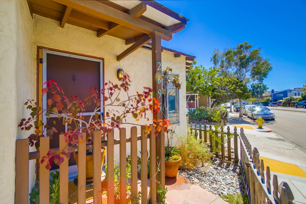 Virtual tour photo 5 of 67 for 2695 Mission Blvd
